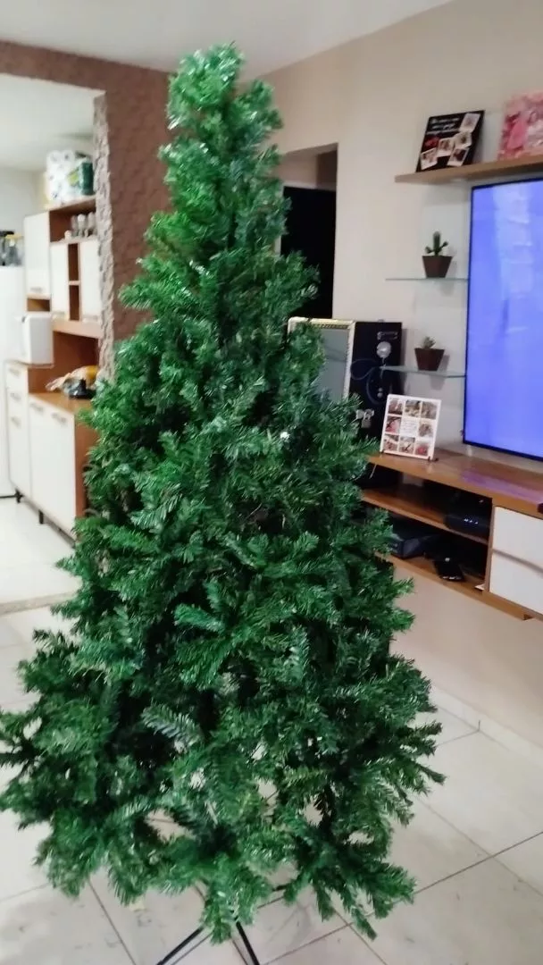 KIT COMPLETO DE ÁRVORE DE NATAL – EDIÇÃO ESPECIAL 84 ENFEITES INCRÍVEIS + BÔNUS SURPRESA DE NATAL